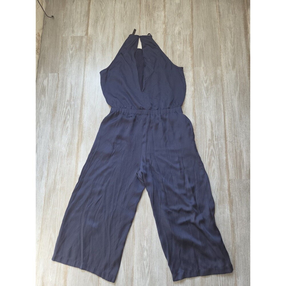 BCBGMAXAZRIA Navy Blue Wide Leg Halter Jumpsuit Keyhole Womens M EUC - Picture 11 of 11